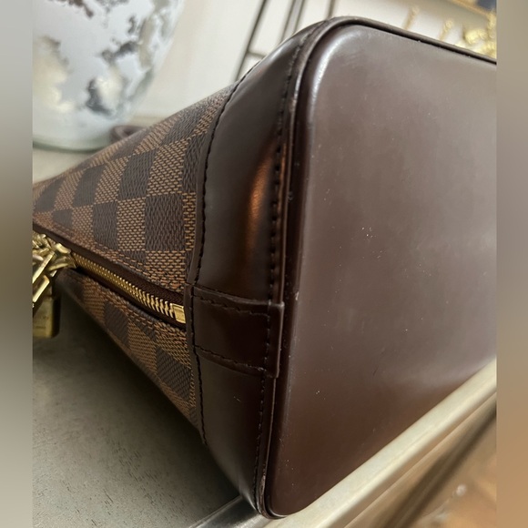 LOUIS VUITTON Damier Ebene Alma PM - Picture 8 of 12